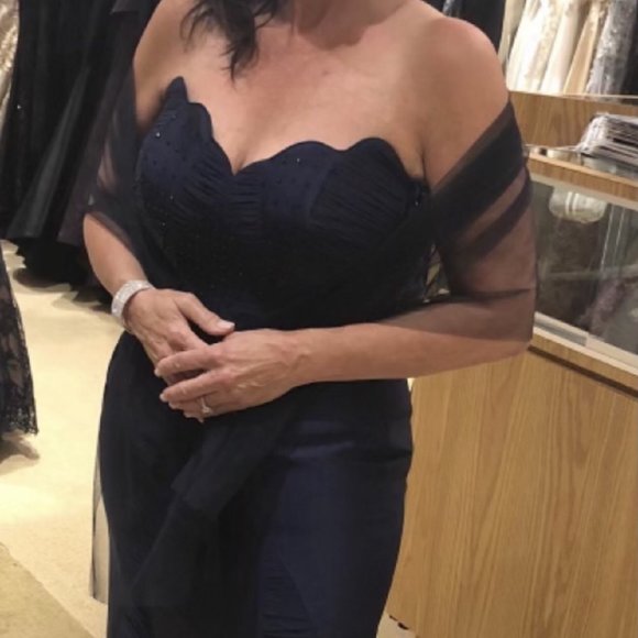 Dresses & Skirts - Mother Of The Bride Pre Owned Gown